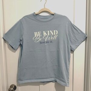 Nike Womens Be Kind Boxy T-Shirt Graphic The Nike Tee Loose Fit Size Small S